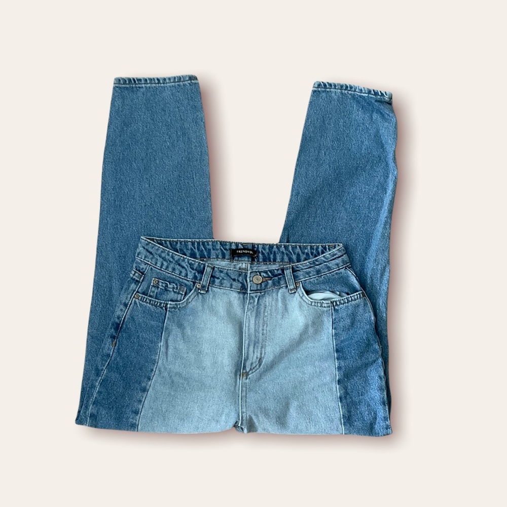 Trendy two tone jeans